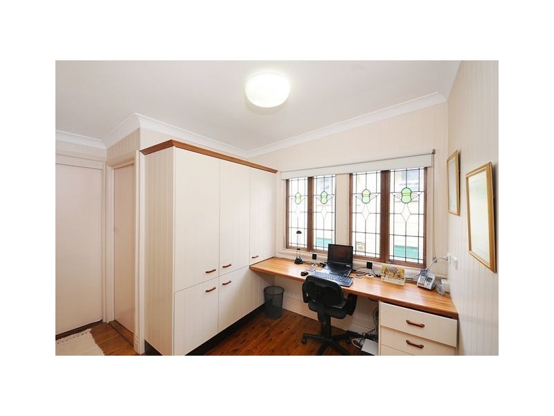 77 Warilda Street, Camp Hill QLD 4152