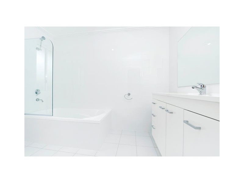 2/142 Ekibin Road East, Tarragindi QLD 4121