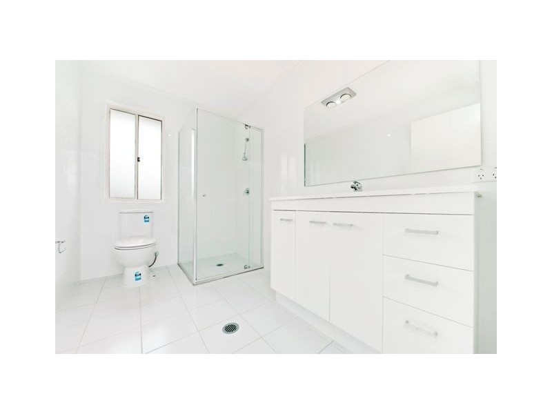 2/142 Ekibin Road East, Tarragindi QLD 4121