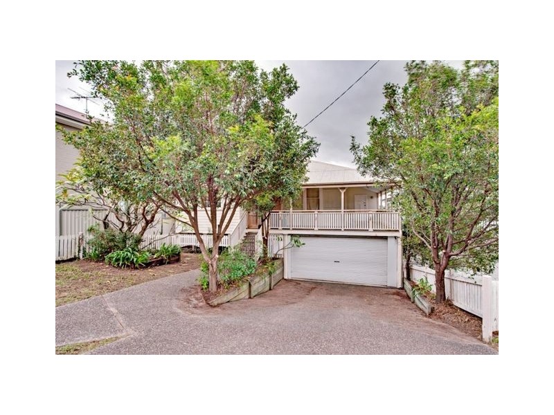 120 Cracknell Road, Tarragindi QLD 4121