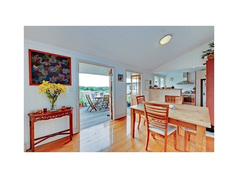 120 Cracknell Road, Tarragindi QLD 4121