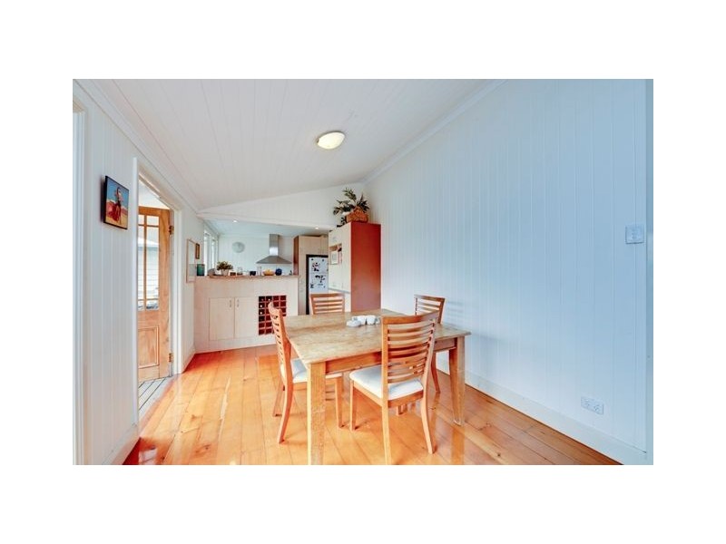 120 Cracknell Road, Tarragindi QLD 4121