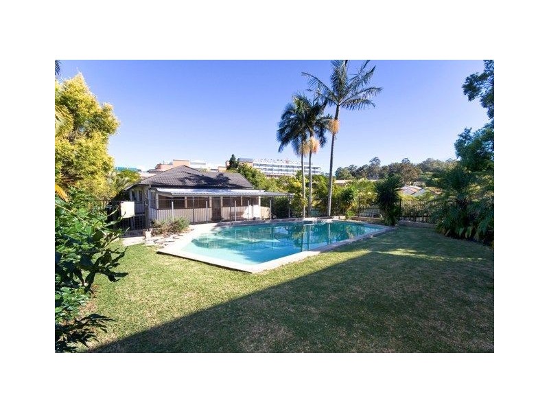 89 Denman Street, Greenslopes QLD 4120