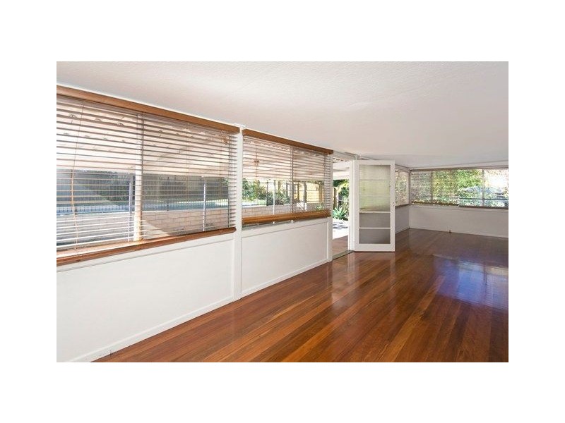 89 Denman Street, Greenslopes QLD 4120