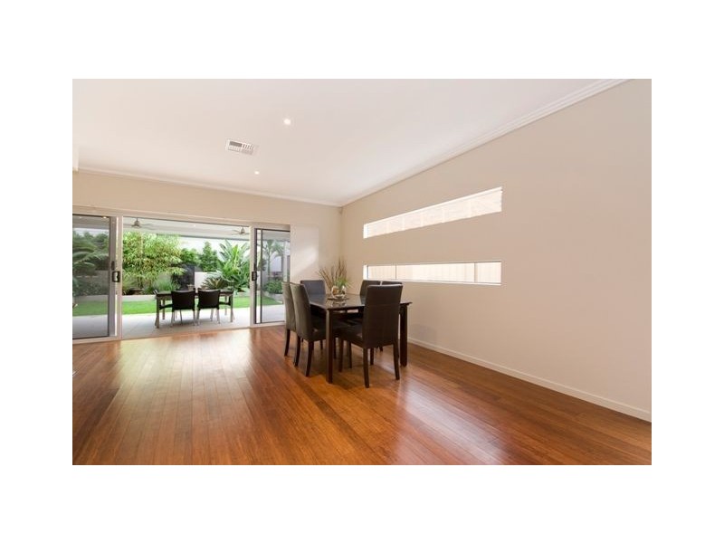 76 Marriott Street, Coorparoo QLD 4151