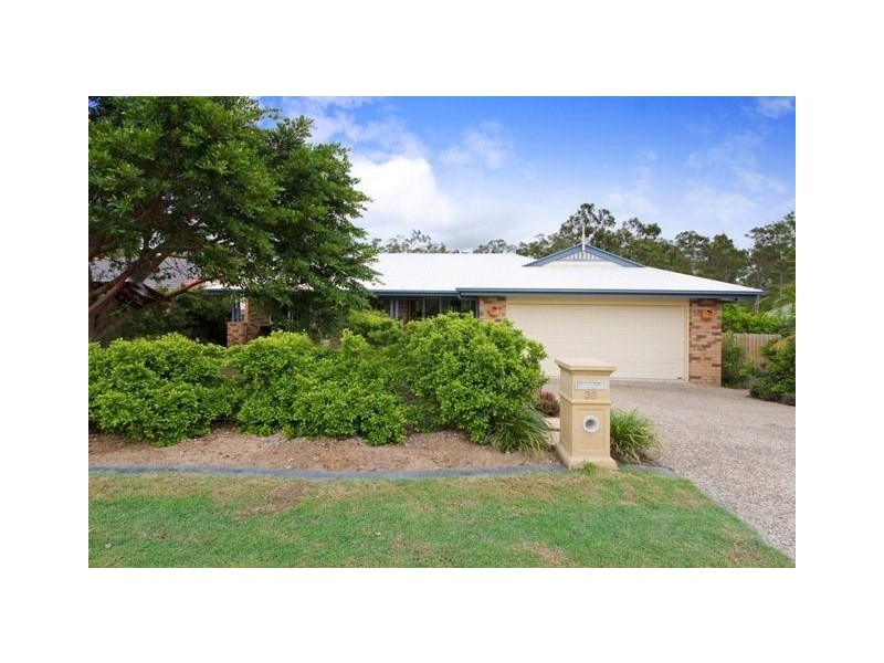 33 Kirra Place, Carindale QLD 4152