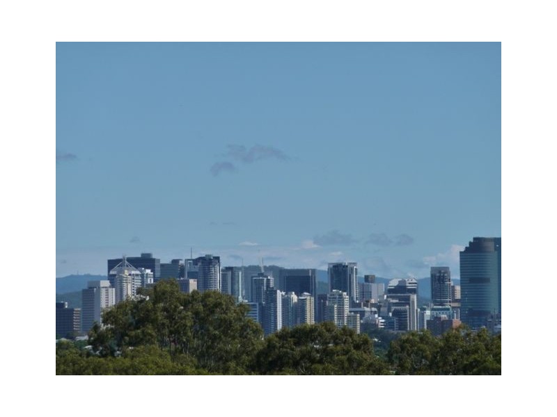 27 Newman Avenue, Camp Hill QLD 4152