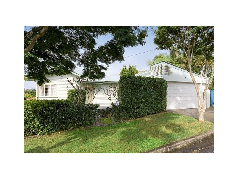 7 Fork Street, Coorparoo QLD 4151