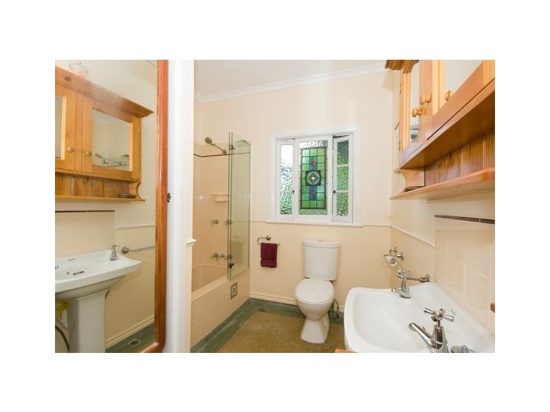 7 Fork Street, Coorparoo QLD 4151