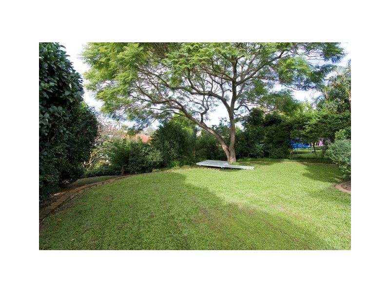 7 Fork Street, Coorparoo QLD 4151