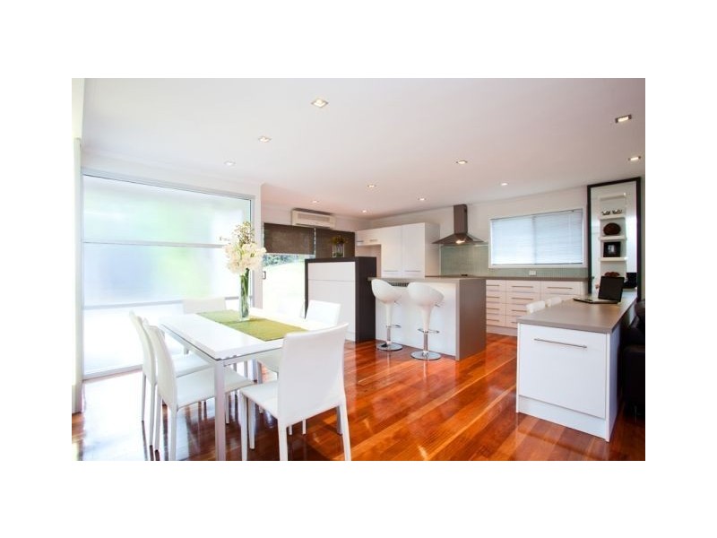 5 Dodwell Street, Holland Park West QLD 4121