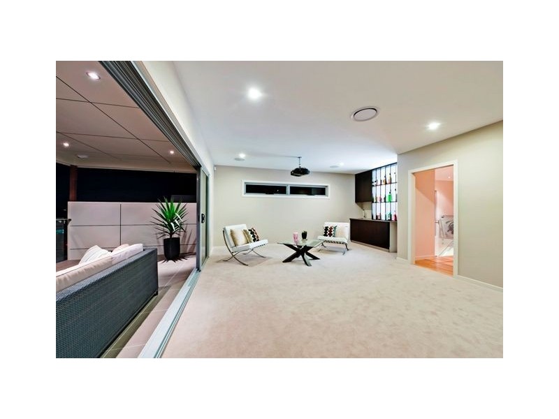 19 Prout Street, Camp Hill QLD 4152