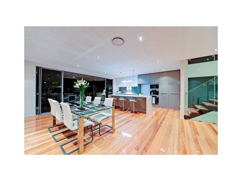 19 Prout Street, Camp Hill QLD 4152