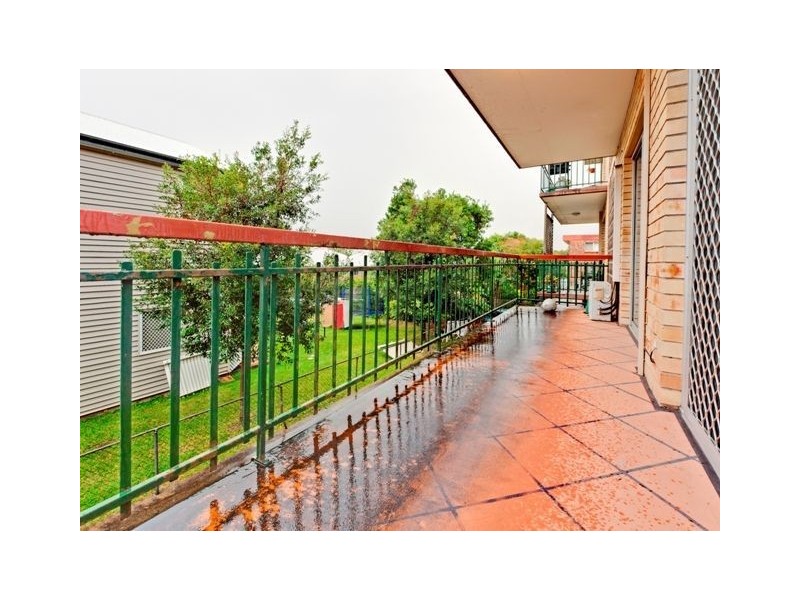 2/66 Marquis Street, Greenslopes QLD 4120