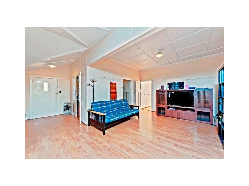 26 Halland Terrace, Camp Hill QLD 4152