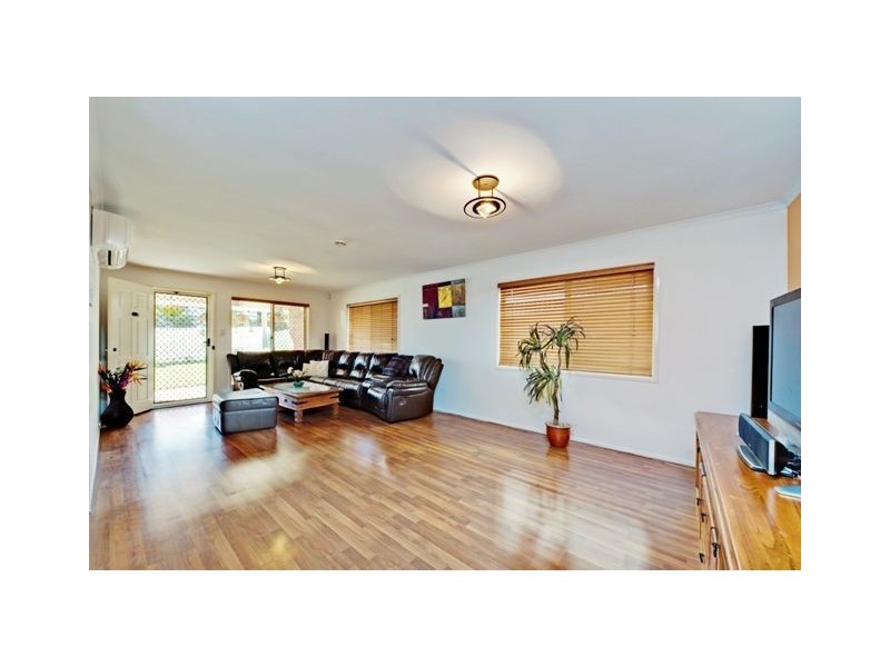 27 Hansen Street, Moorooka QLD 4105