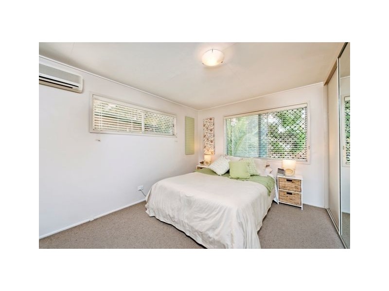 9 Eisley Street, Tingalpa QLD 4173