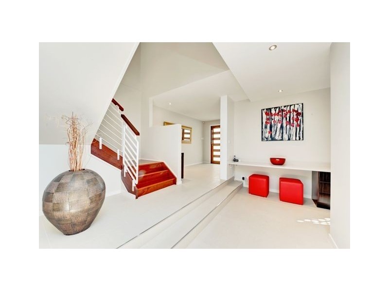 21 Raven Street, Camp Hill QLD 4152