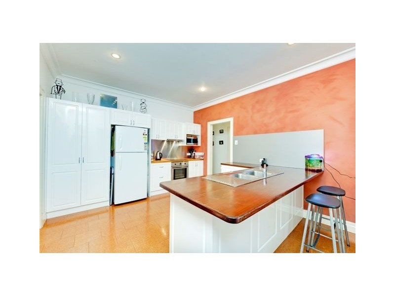 95 Boundary Road, Camp Hill QLD 4152