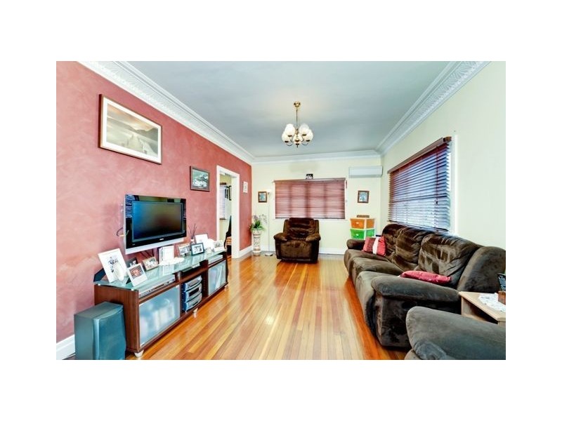 95 Boundary Road, Camp Hill QLD 4152