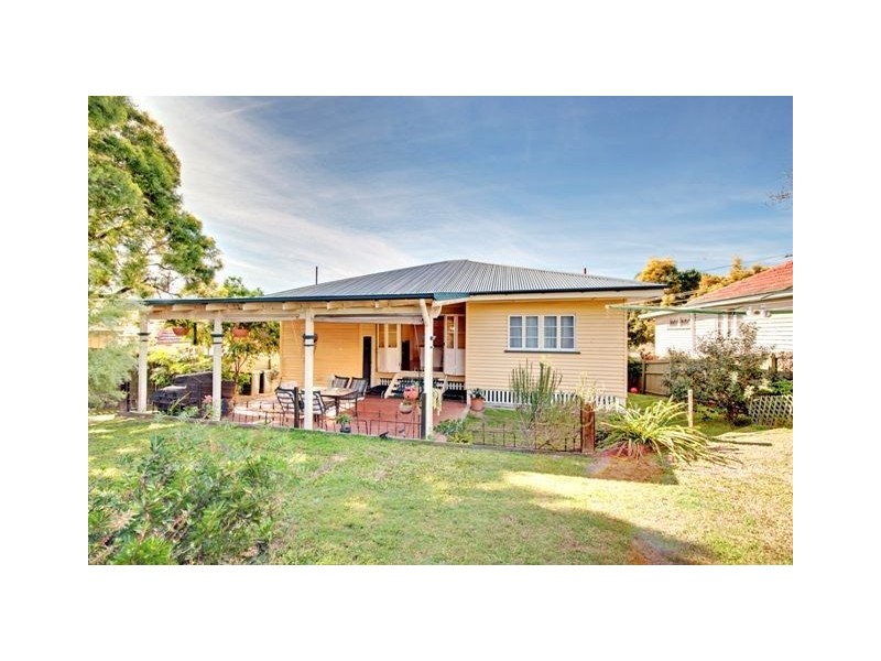 95 Boundary Road, Camp Hill QLD 4152