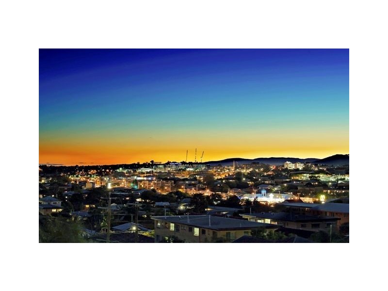 9/223 Cavendish Road, Coorparoo QLD 4151