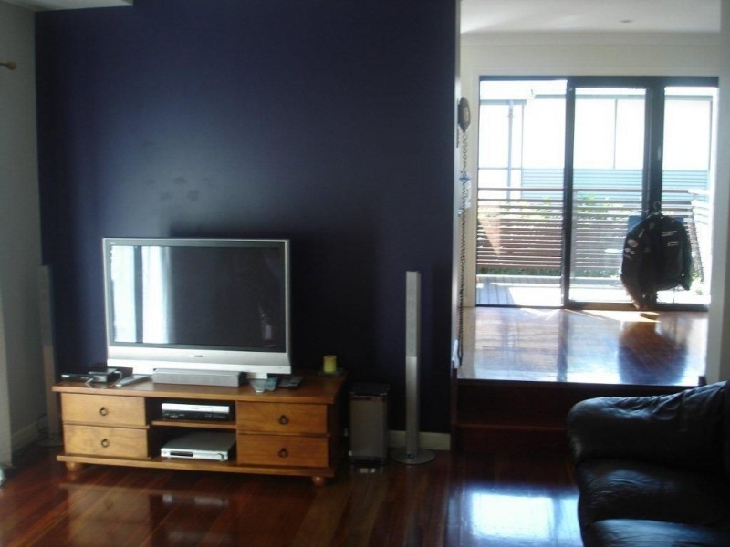 76 Waldheim Street, Annerley QLD 4103