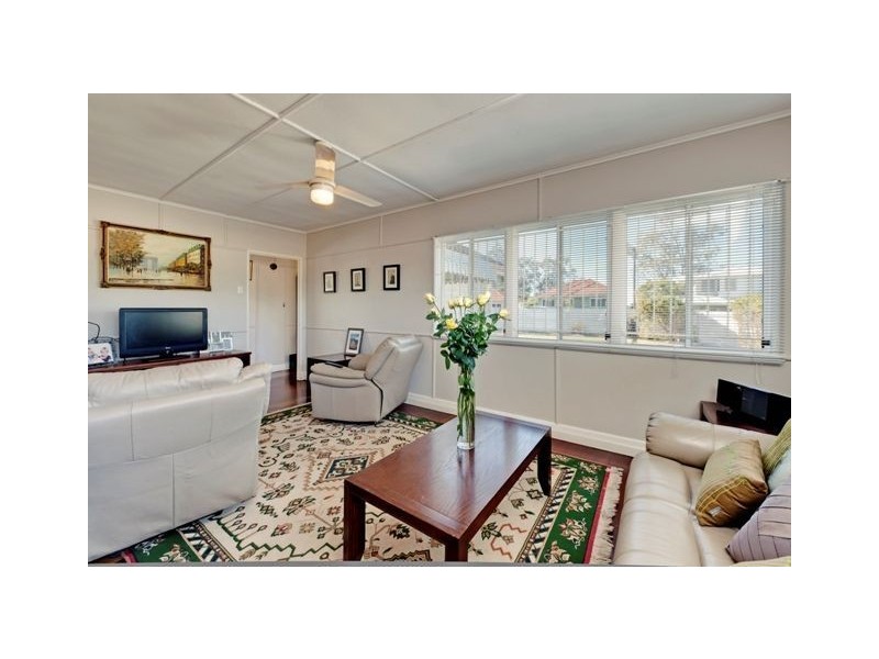 68 Arrol Street, Camp Hill QLD 4152