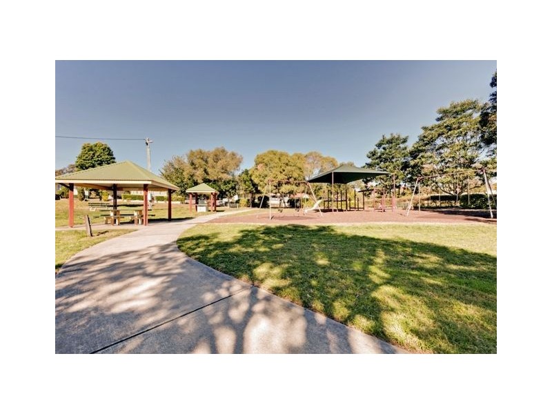 68 Arrol Street, Camp Hill QLD 4152