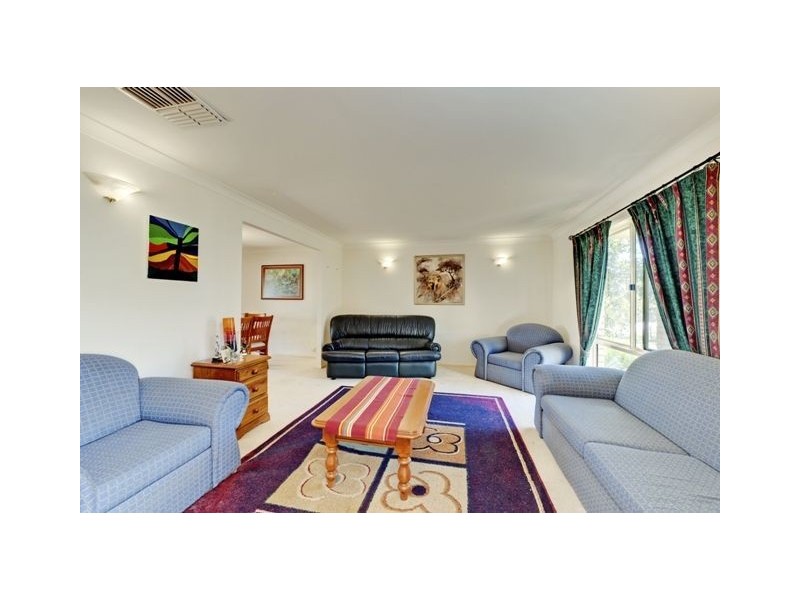 60 Appleton Street, Carindale QLD 4152