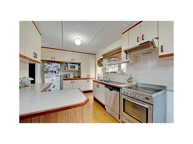 110 Dunbar Street, Mount Gravatt East QLD 4122