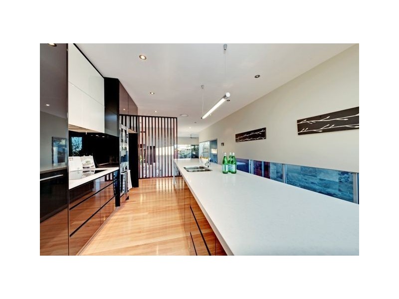 17 Prout Street, Camp Hill QLD 4152