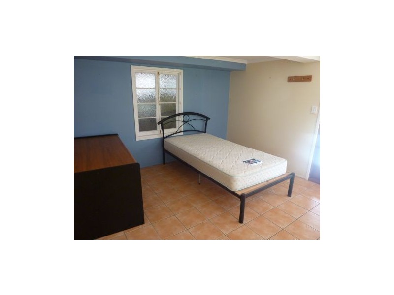 30 Arrol Street, Camp Hill QLD 4152