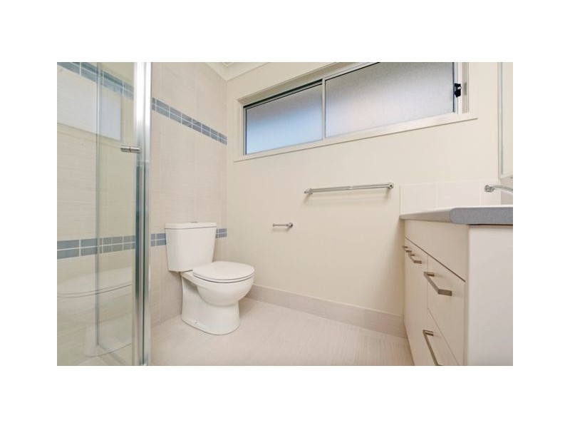 32 Orwell Street, Camp Hill QLD 4152