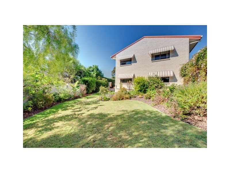 3 Pavo Street, Camp Hill QLD 4152