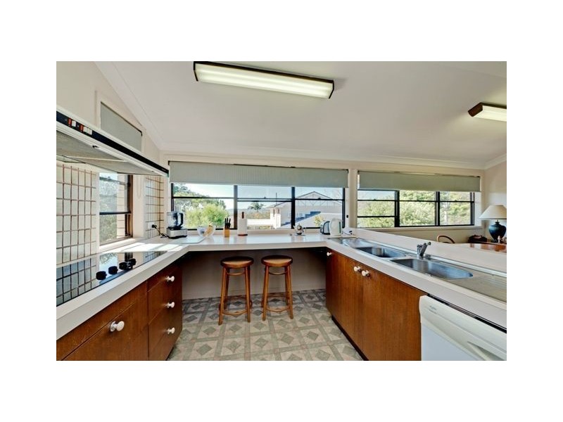 3 Pavo Street, Camp Hill QLD 4152