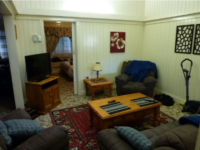 41 Waverley Road, Camp Hill QLD 4152