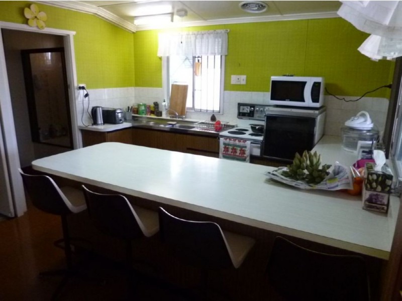 41 Waverley Road, Camp Hill QLD 4152