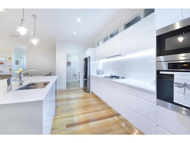 49 Rees Avenue, Coorparoo QLD 4151