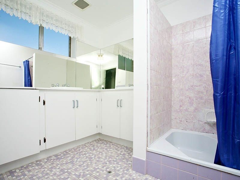 3/296 Cavendish Road, Coorparoo QLD 4151