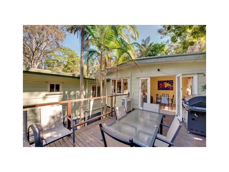 13 Kerrydan Street, Holland Park West QLD 4121