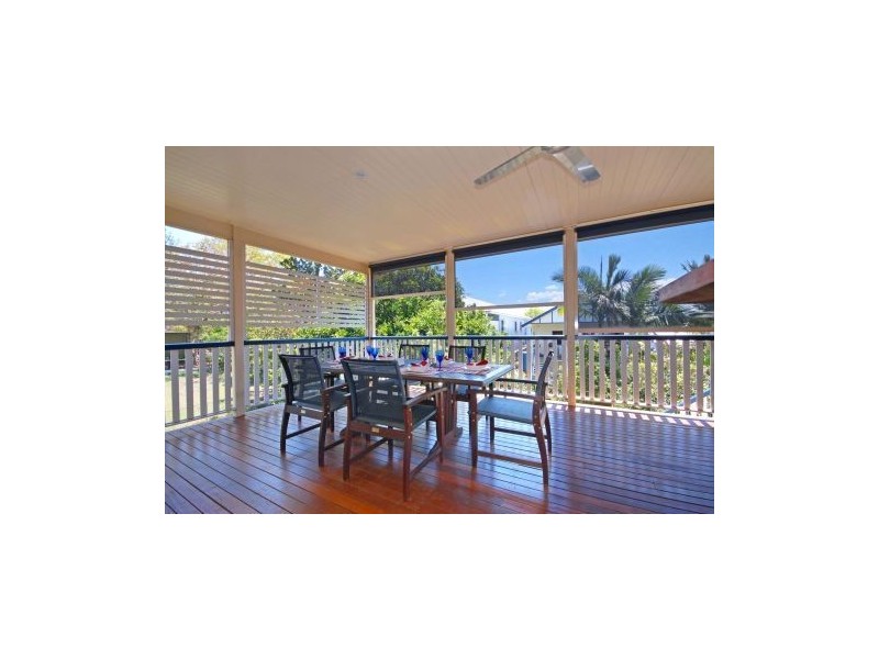 3A Galway Street, Greenslopes QLD 4120