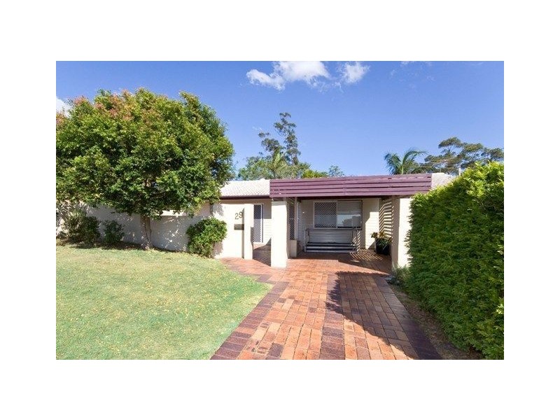29 Kneale Street, Holland Park West QLD 4121