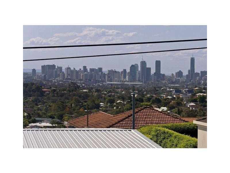 29 Kneale Street, Holland Park West QLD 4121