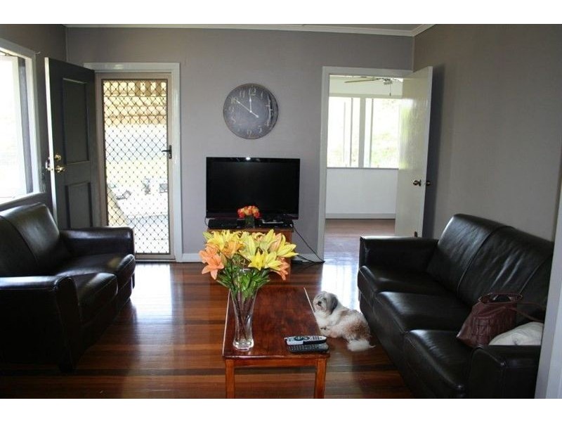 7 Queensthorpe Street, Tarragindi QLD 4121