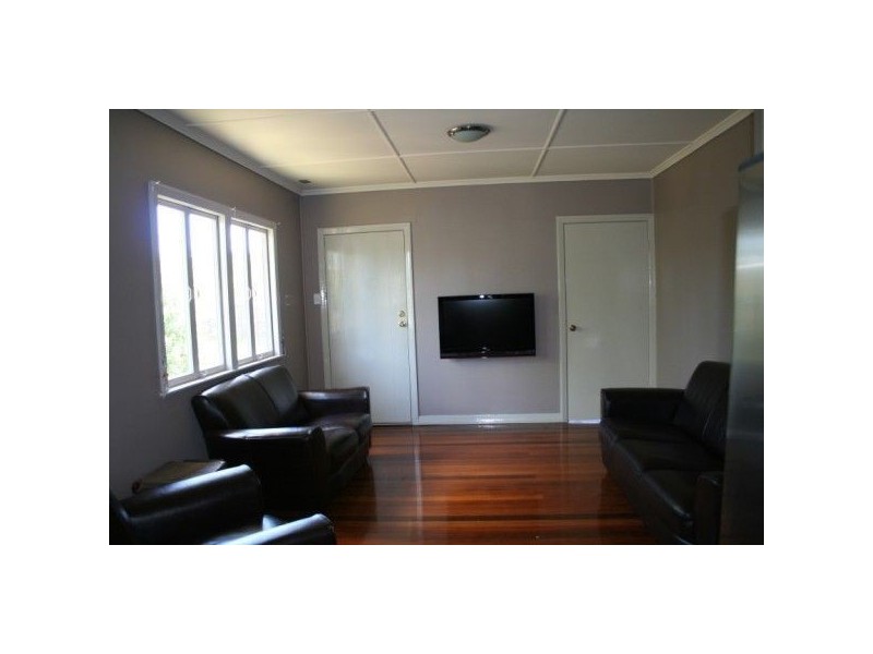 7 Queensthorpe Street, Tarragindi QLD 4121