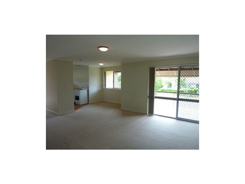 4/19 Woodhill Avenue, Coorparoo QLD 4151