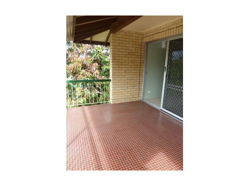 4/19 Woodhill Avenue, Coorparoo QLD 4151