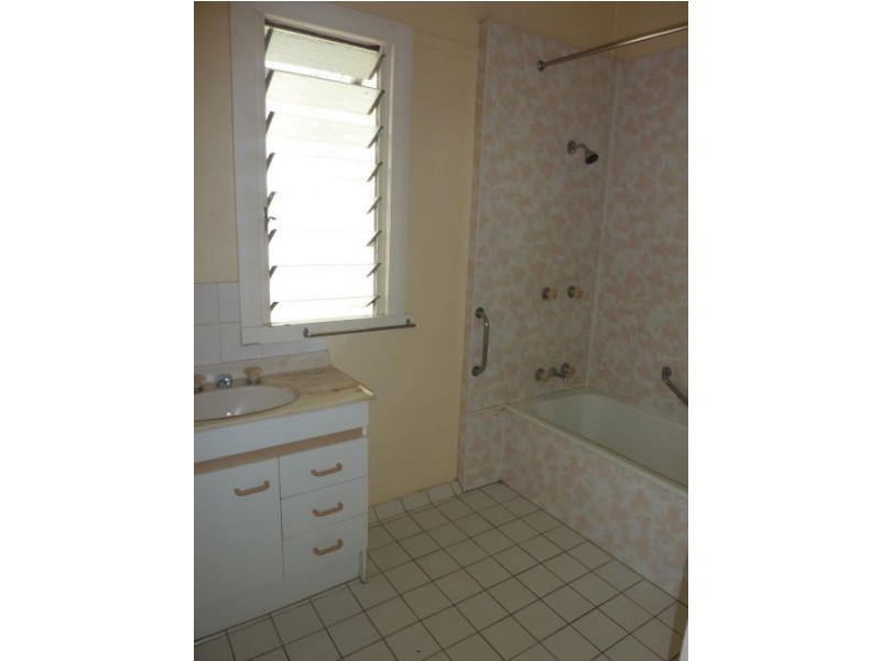 122 Oateson Skyline Drive, Norman Park QLD 4170