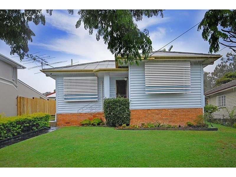 72 Eva Street, Coorparoo QLD 4151